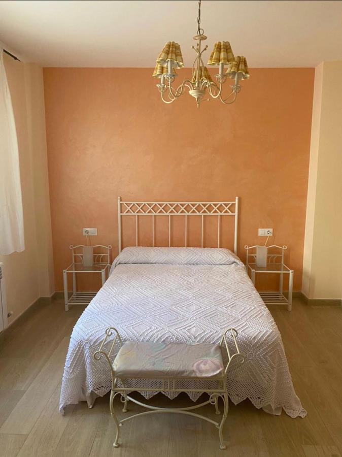 Hostal Sara Villafeliche Zewnętrze zdjęcie